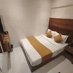 Hotel West Line Andheri