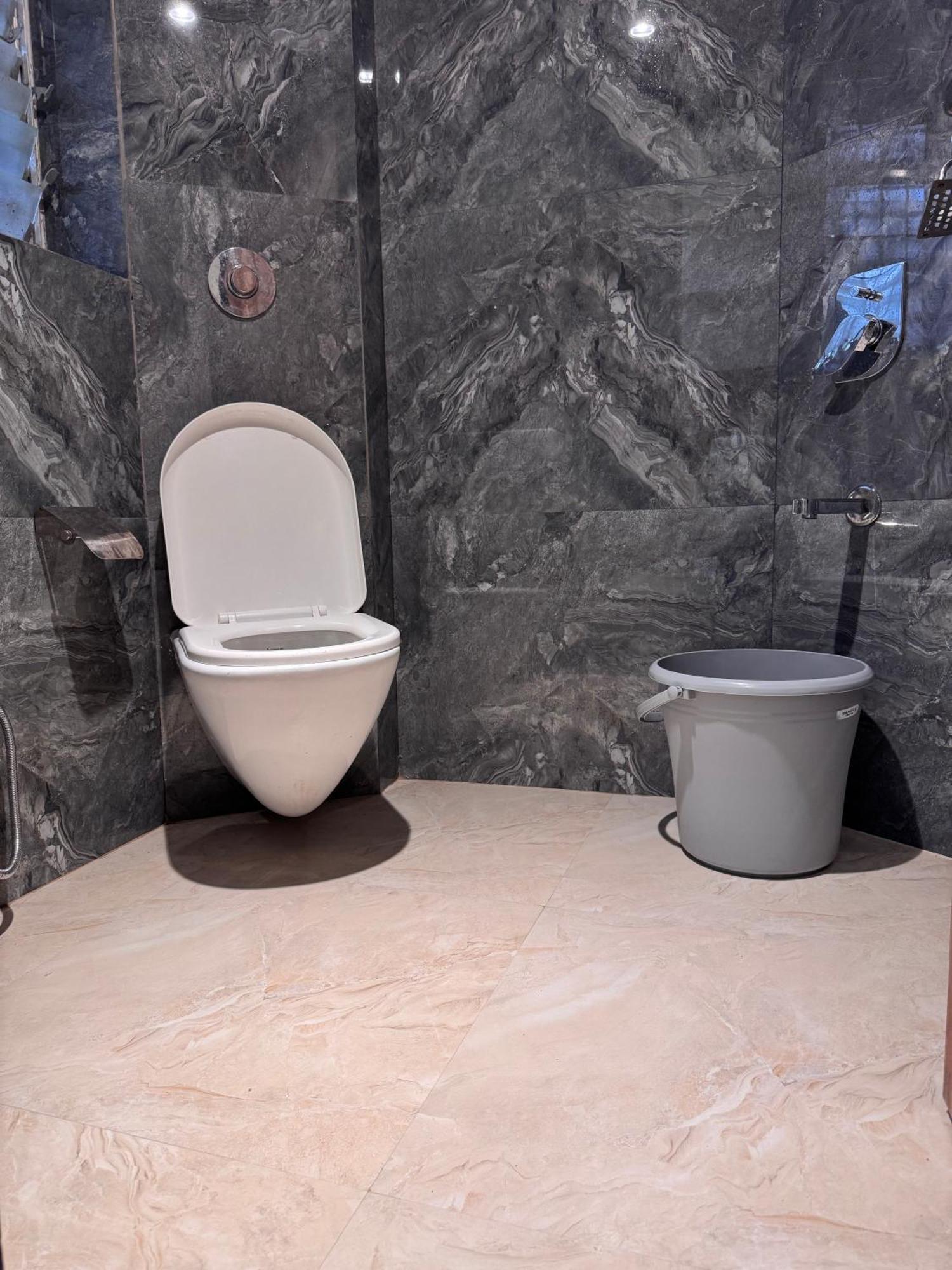 West Line Andheri Hotel Bombaj